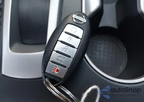 2017 Nissan Altima 2.5 Sr из США, поврежденный, VIN 1N4AL3APXHC133101